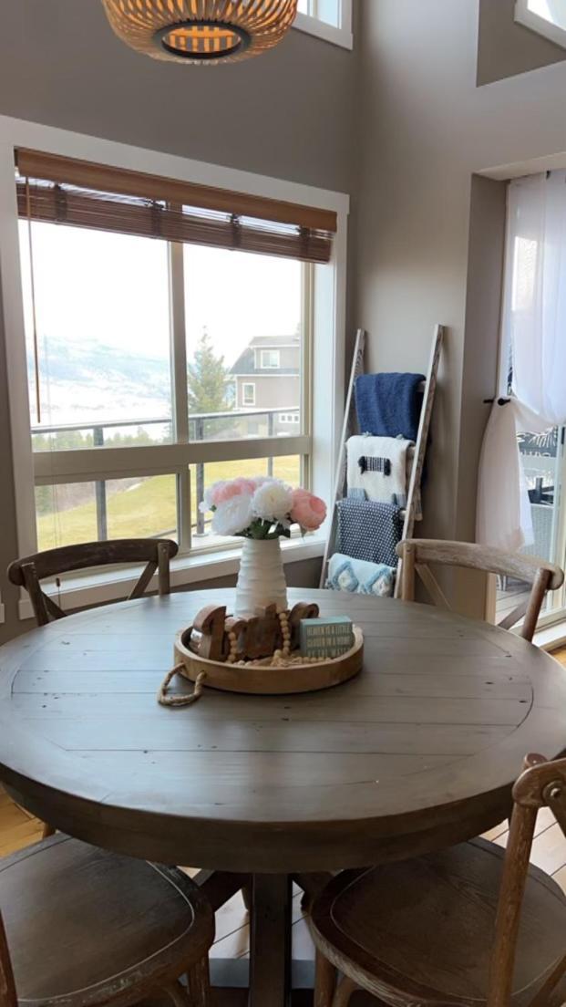 Jasmine Cottage كيلوانا المظهر الخارجي الصورة