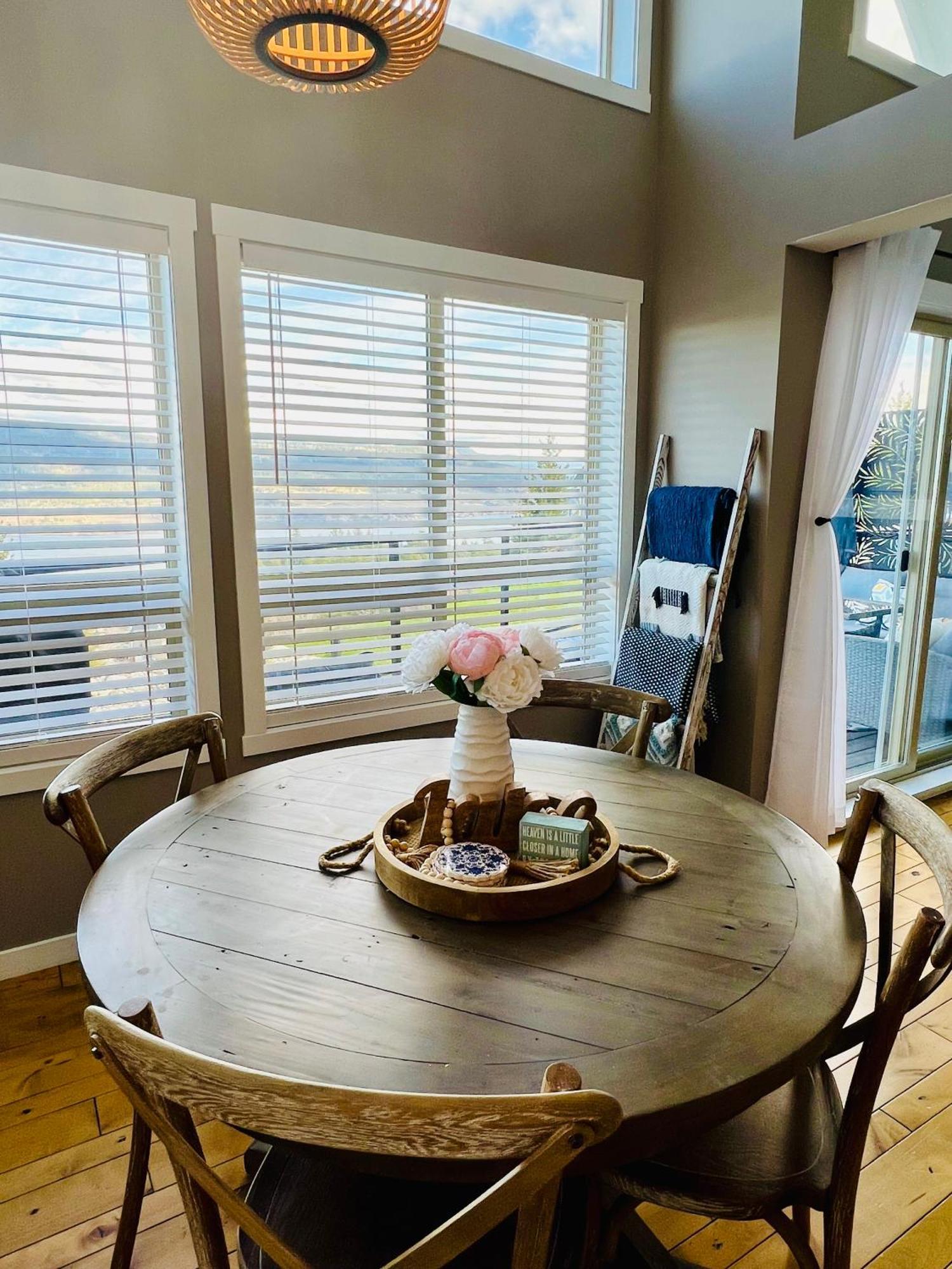 Jasmine Cottage كيلوانا المظهر الخارجي الصورة